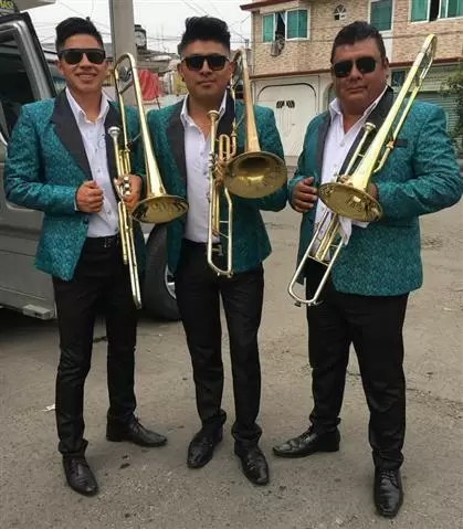 banda de tambora image 6