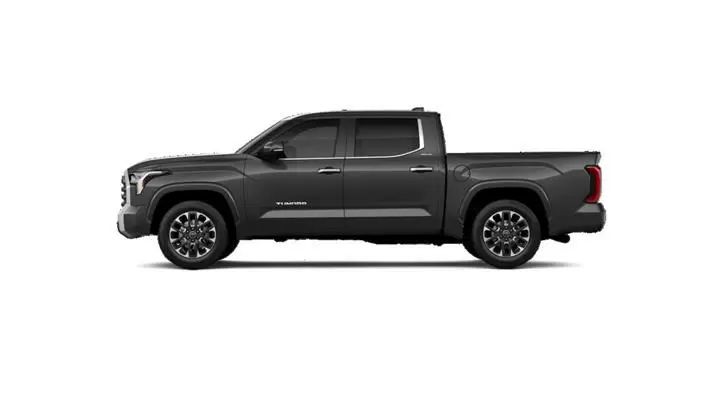 $60217 : New 2025 Tundra Limited CrewM image 3