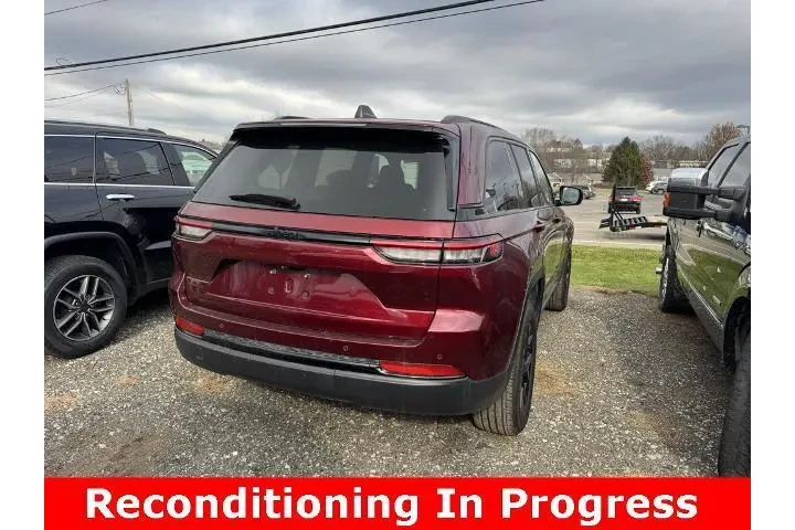 $36998 : Jeep Grand Cherokee 2024 4x4 image 3