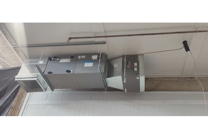 AC& MINI SPLIT HEATING COOLING image 1