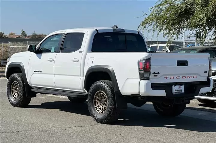 $39850 : Tacoma Trail Edition image 7