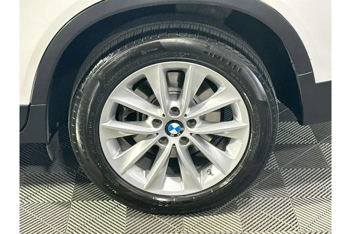 $10000 : BMW X3 2015 AWD xDrive28i 4d image 9