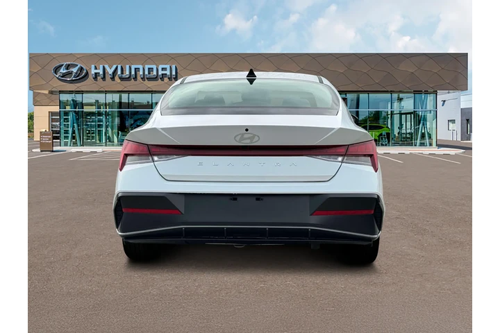 $20000 : Hyundai ELANTRA 2025 SEL Con image 6