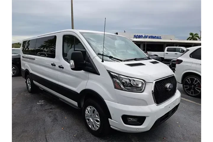 $32990 : Ford Transit 2023 350 XL 3dr image 2