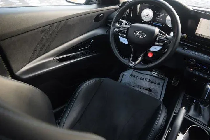 $26000 : Hyundai ELANTRA N 2022 4dr S image 2
