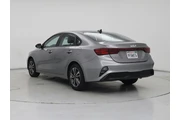 $18998 : Kia Forte 2023 LXS 4dr Sedan thumbnail