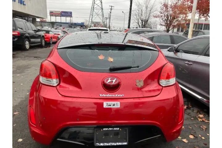 $8990 : 2013 Veloster image 5