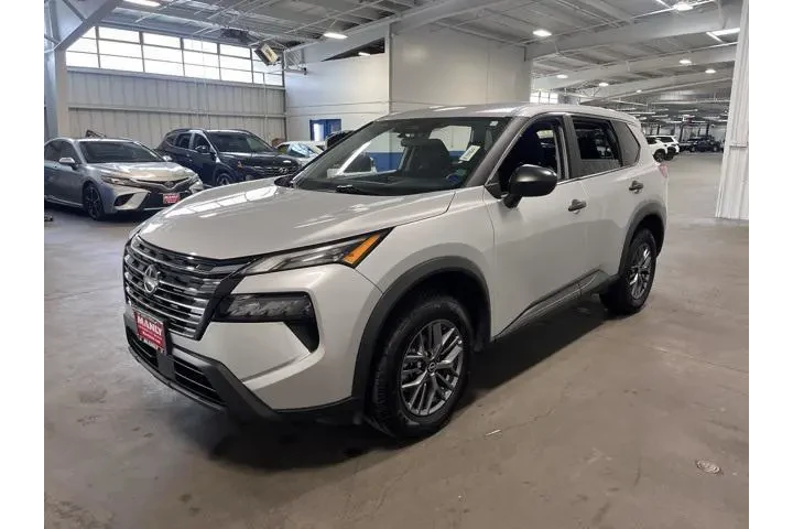 $17986 : Nissan Rogue 2024 AWD S 4dr image 7