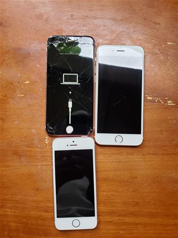 $150 : 7 IPHONES DE VENTA PARA PARTES image 1