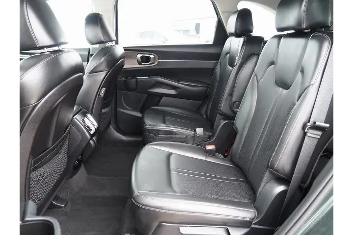 $31333 : Kia Sorento 2023 AWD X-Line image 3