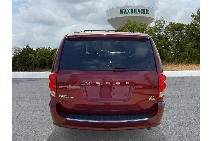 Dodge Grand Caravan 2017 SXT image 4