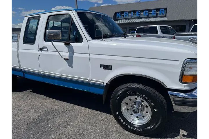 $24659 : Ford F-150 1995 2dr Eddie Ba image 9