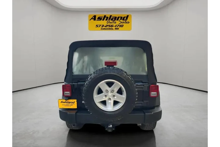 $13900 : 2016 Wrangler Unlimited Sport image 5