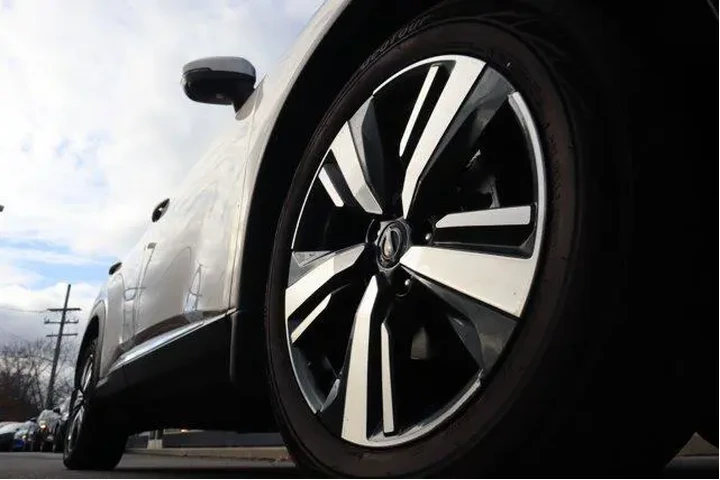 $25805 : Nissan Rogue 2022 AWD Platin image 10