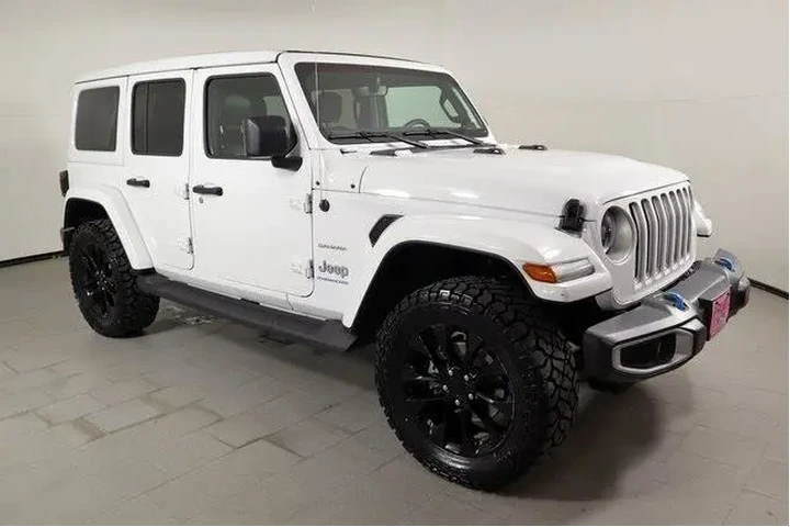 Jeep Wrangler 2023 4x4 Sahar image 3