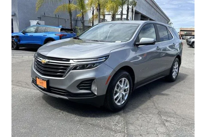 $19299 : Chevrolet Equinox 2024 LT 4d image 7