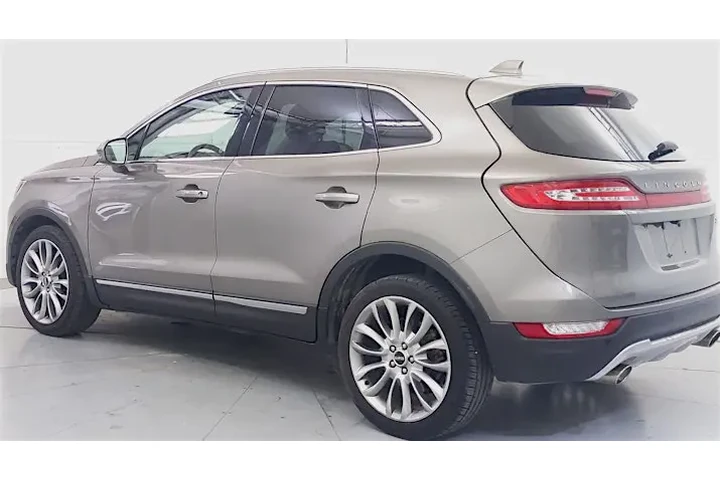 2015 Escape SE 4WD image 8