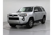 $32998 : Toyota 4Runner 2019 4x4 SR5 thumbnail
