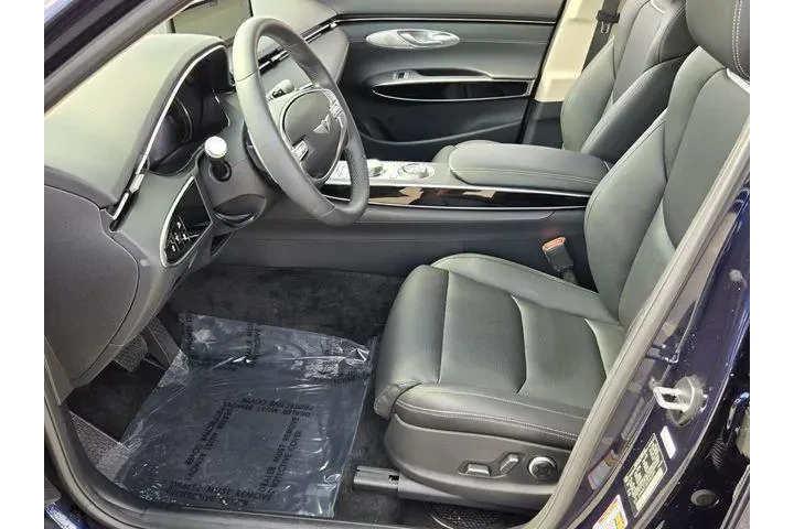 $38271 : Genesis GV70 2025 AWD 2.5T S image 10