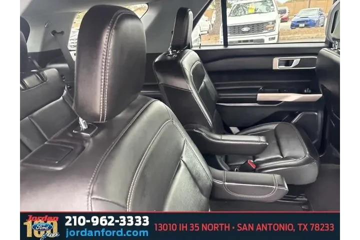 $26988 : Ford Explorer 2023 XLT 4dr S image 9