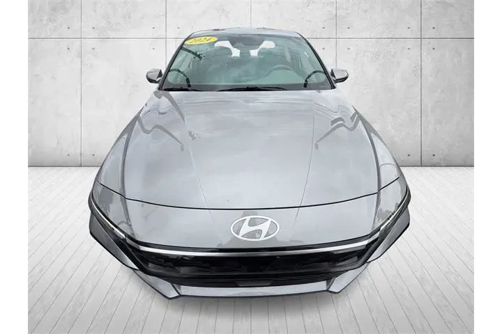 $17885 : Hyundai ELANTRA 2024 SEL 4dr image 2