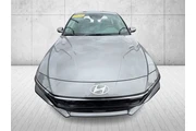 $17885 : Hyundai ELANTRA 2024 SEL 4dr thumbnail