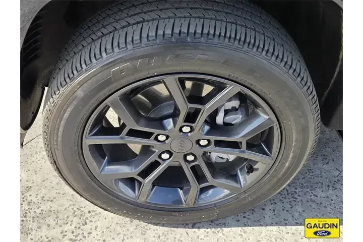 $29705 : Jeep Grand Cherokee 2023 4x4 image 10