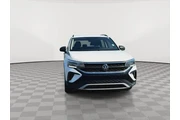 $19500 : Volkswagen Taos 2024 S 4dr S thumbnail