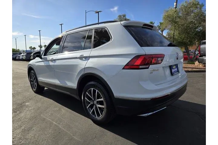 $15991 : Volkswagen Tiguan 2020 SE 4d image 4