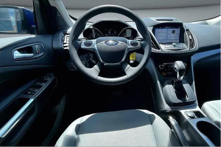 $10000 : Ford Escape 2016 SE 4dr SUV image 8