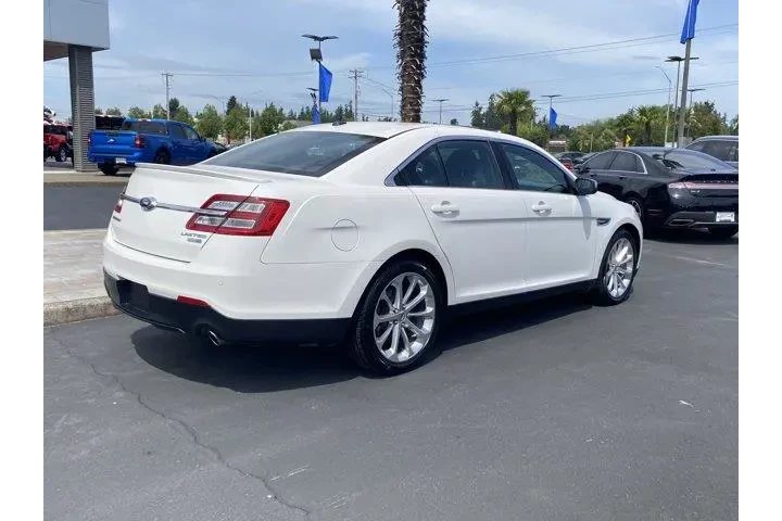 $9747 : Ford Taurus 2014 AWD Limited image 5