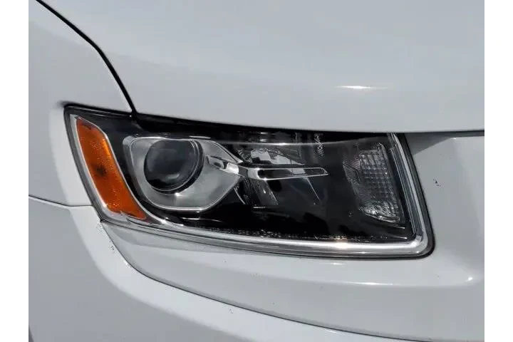 Jeep Grand Cherokee 2015 4x2 image 10