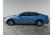 $24226 : Chevrolet Malibu 2023 LT 4dr thumbnail