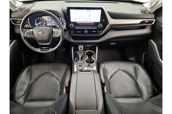 $37998 : Toyota Highlander 2022 AWD L image 9