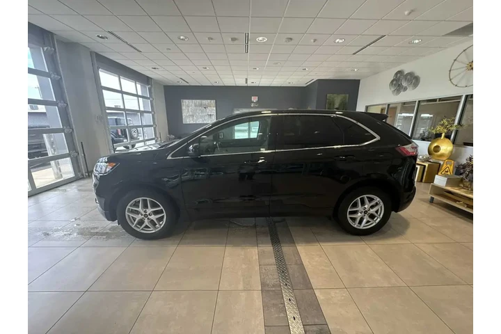 $31697 : Ford Edge 2024 AWD SEL 4dr S image 6