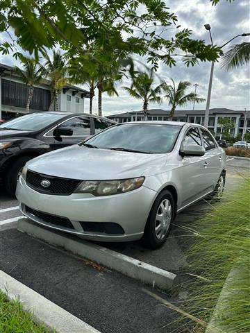 $4200 : Kia Forte image 2