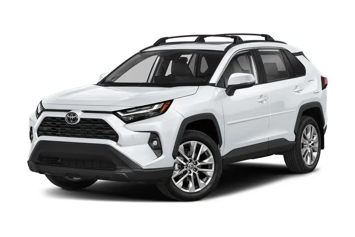 $39470 : Toyota RAV4 2024 XLE Premium image 1