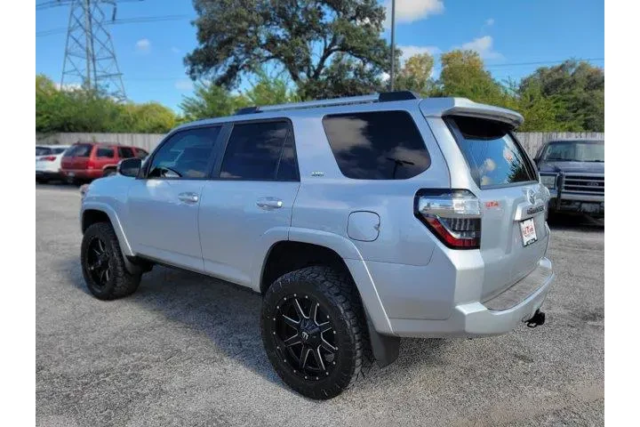 $23000 : Toyota 4Runner 2019 4x2 SR5 image 5