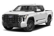 PRE-OWNED 2023 TOYOTA TUNDRA en Madison WV