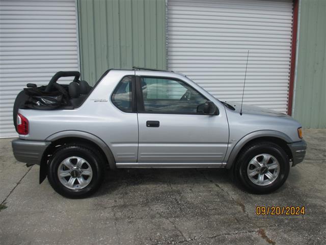 $6995 : 2001 Rodeo Sport image 7