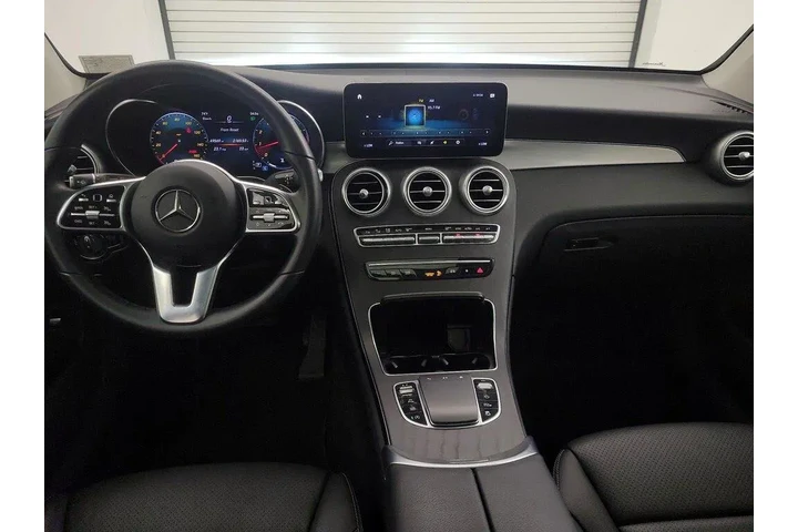 $27998 : Mercedes-Benz GLC 2022 AWD G image 9