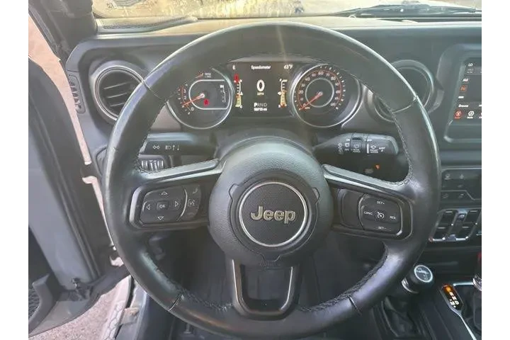 $28000 : Jeep Wrangler Unlimited 2021 image 10