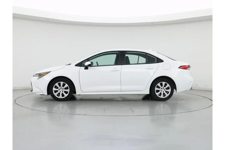 $22998 : Toyota Corolla 2025 LE 4dr S image 3