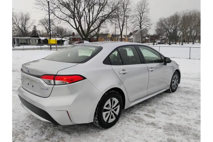 $16995 : 2021 Corolla Hybrid LE image 7