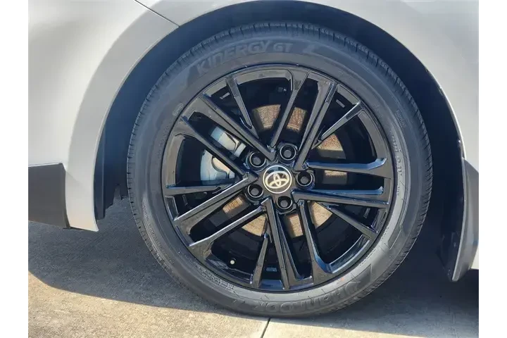 $29406 : Toyota Camry 2025 SE 4dr Sed image 10