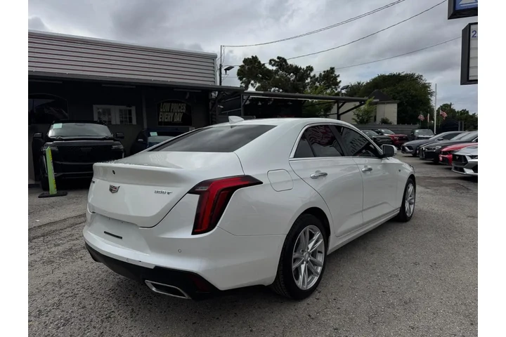 2024 CT4 Luxury image 6
