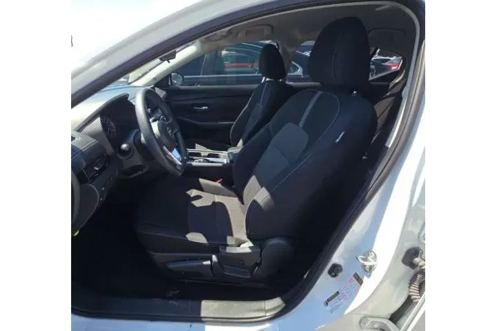 $17500 : Nissan Sentra 2023 SV 4dr Se image 4