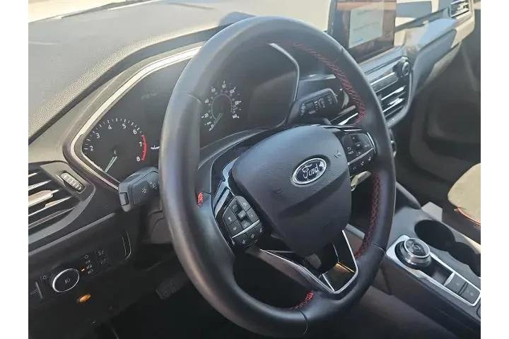 $20500 : Ford Escape 2022 AWD SEL 4dr image 2