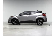 $16998 : Toyota C-HR 2019 XLE 4dr Cro thumbnail