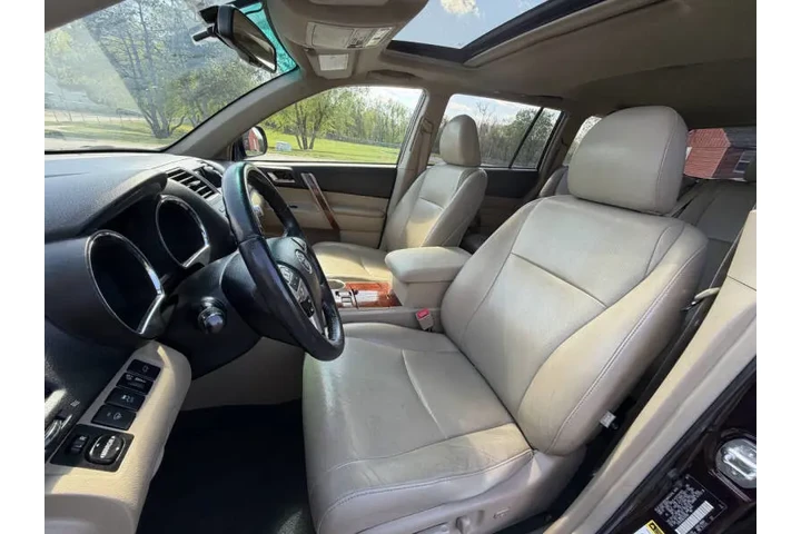 $11999 : 2012 Highlander Limited image 8